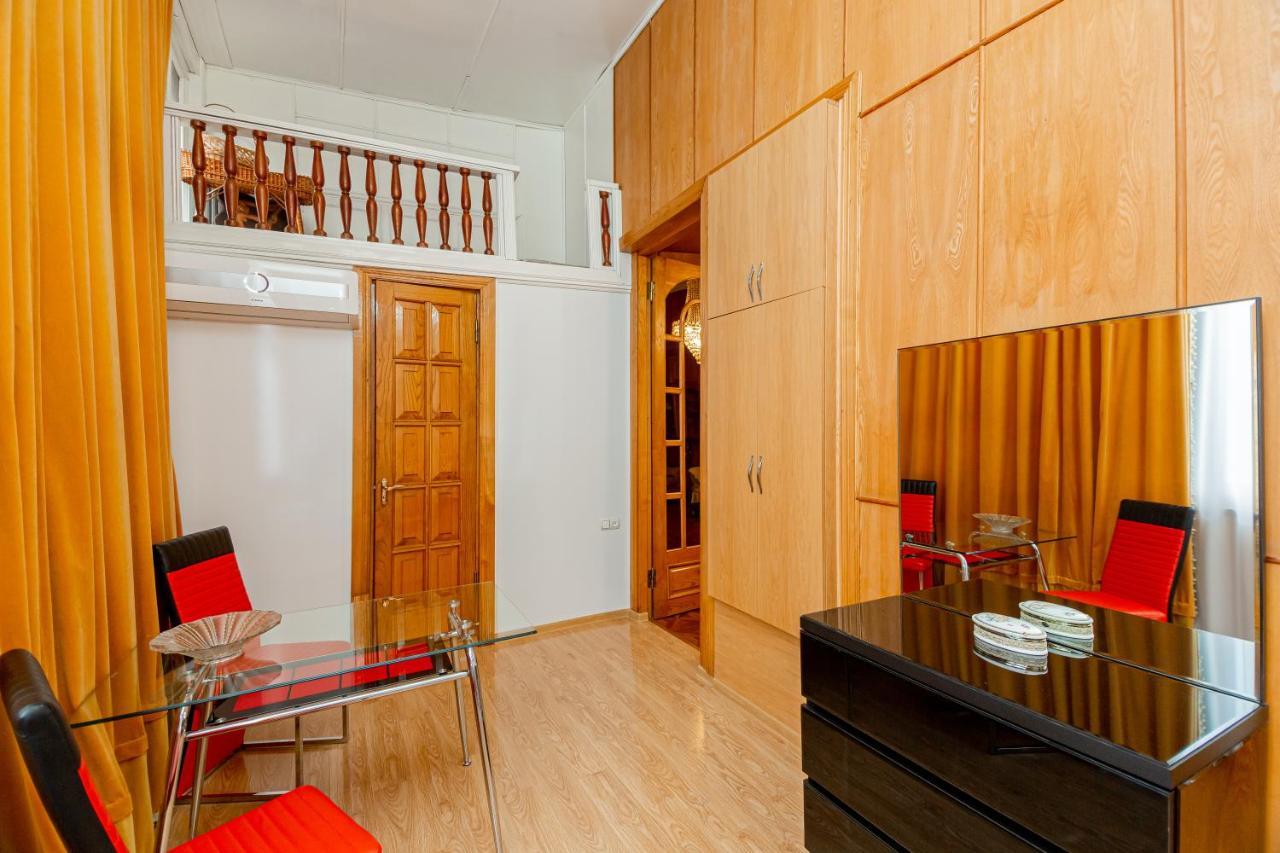 Town Center Rustaveli Aparthotel Tbilissi Extérieur photo